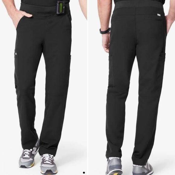 FIGS Axim Cargo Scrub Pants, Color  Black, Size S. - Picture 3 of 8